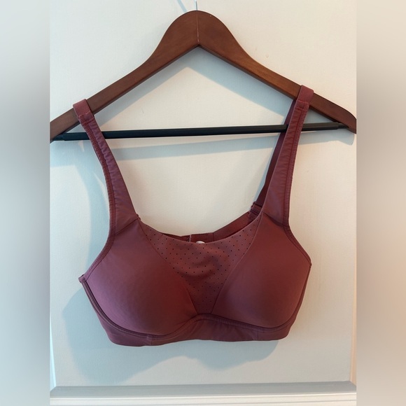 Lululemon Run Times Sports Bra High Support Adjustable Straps Band Burgundy 34C - Picture 1 of 14